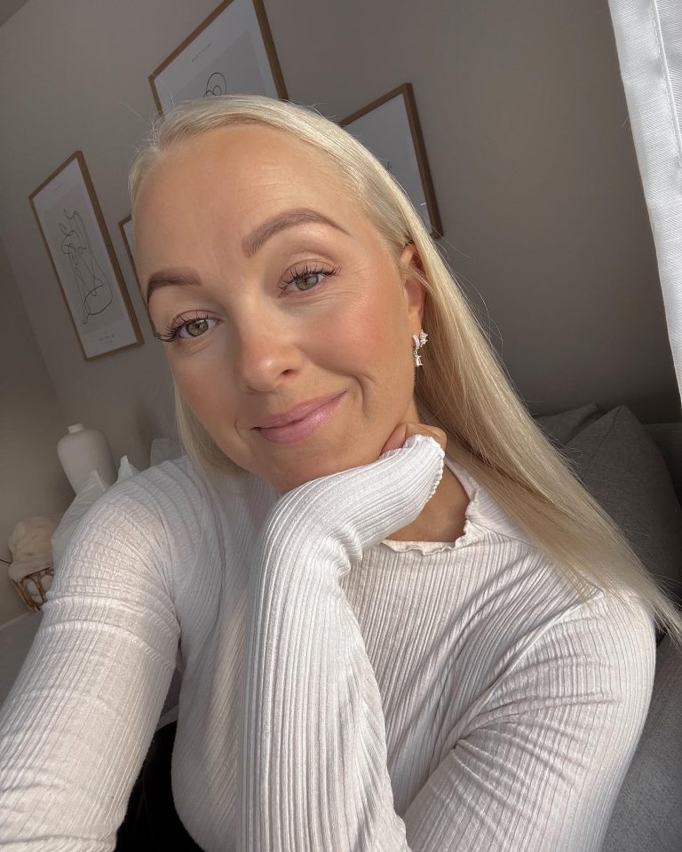 Effortless Beauty: My Minimalist Makeup